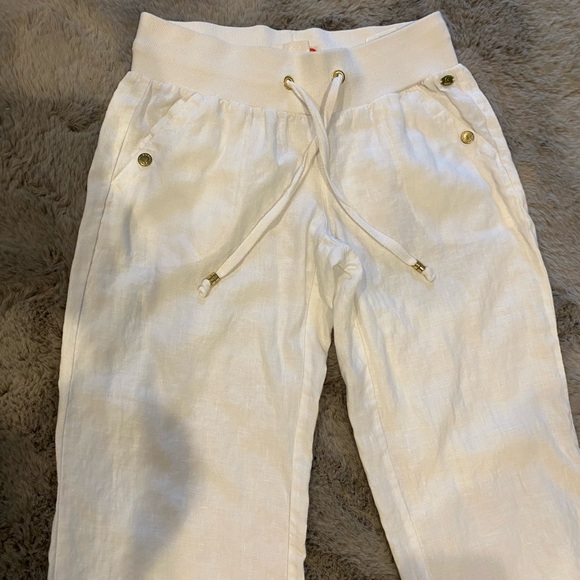 Guess white casual pant Small machine washable - Picture 4 of 7